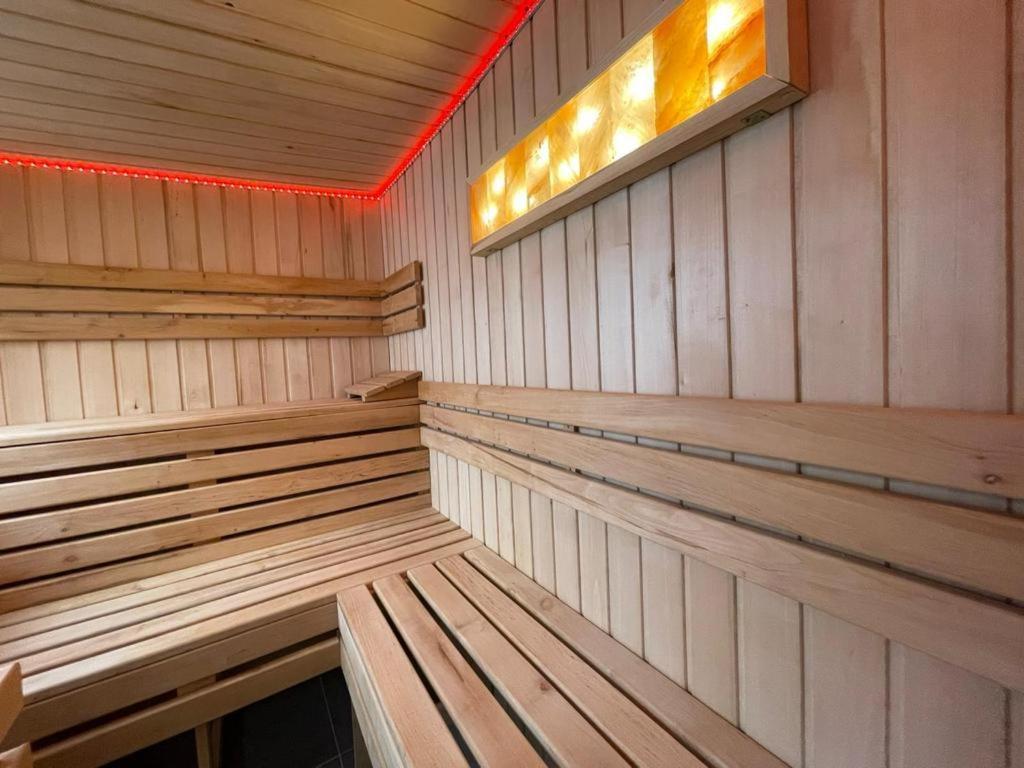 Snowdon Retreat Villa By Seaside Llandudno Exteriör bild